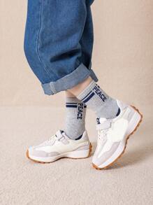 5 pares de calcetines hasta el tobillo para niños y niños pequeños, en patchwork de colores en contraste, con diseños de dibujos animados, letras y rayas, calcetines hasta la pantorrilla con dos líneas, aptos para primavera/otoño, diseño minimalista, lindo y de moda, versátiles para el uso diario