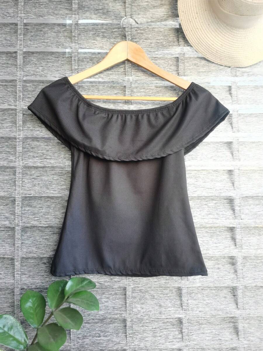 Women's Off-The-Shoulder T-Shirt Blouse With Shoulder Detail - màu đen - Xem 1