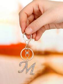 1 st., vergulde en met strass versierde eerste letter sleutelhanger, schattige strass sleutelhanger, geschikt voor dagelijks gebruik, geschikt voor zowel mannen als vrouwen, ringtas, sleutelhanger, rugzakhanger, cadeaus voor vrouwen en meisjes, portemonnee en handtas accessoires, eerste letter A-Z