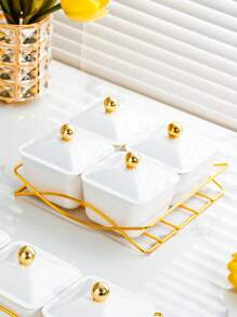 طقم واحد ، صحن للفاكهة/المقبلات مقسم بحافة ذهبية ، صينية لتقديم الحلوى/المقبلات باللون الزهري الفاتح، صحن فاكهة للمعيشة، برطمان بلاستيك للحلوى مع غطاء، صينية للمقبلات ، زخرفة منزلية للطاولة