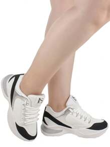 Loris Shoes Oficial Tênis Chunky Sneaker Feminino Academia Confortável Solado Macio Fitness Caminhada 22490 - Preto e Branco - Visão 8