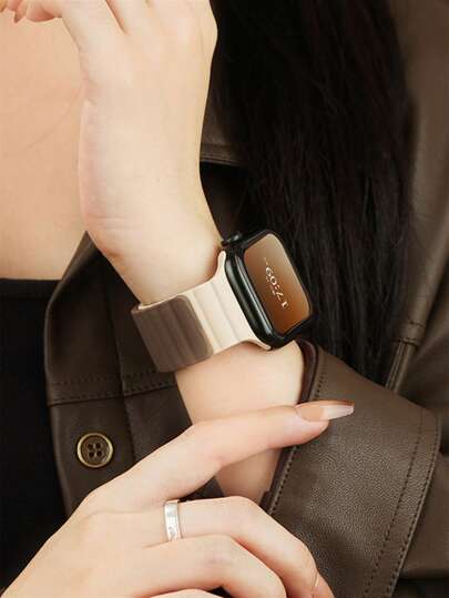 1pc Men Women Silicone Magnetic Watchband Compatible With Apple Watch Band Compatible With Apple Watch 42mm 38mm 40mm 41mm 44mm 45mm 46mm 49mm Fashion Smart Watch Replacement Watch Strap For Series Ultra2 Ultra SE2 SE 11 10 9 8 7 6 5 4 3 2 1 As A Gift For Students Returning To School