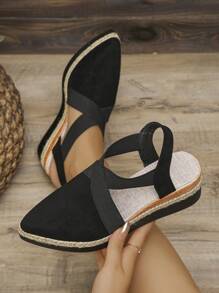 2025 New Autumn Europe And America Thick Sole Pointed Toe Hollow Sandals Women, Criss-Cross Elastic Strap Closed Toe Platform High Heels