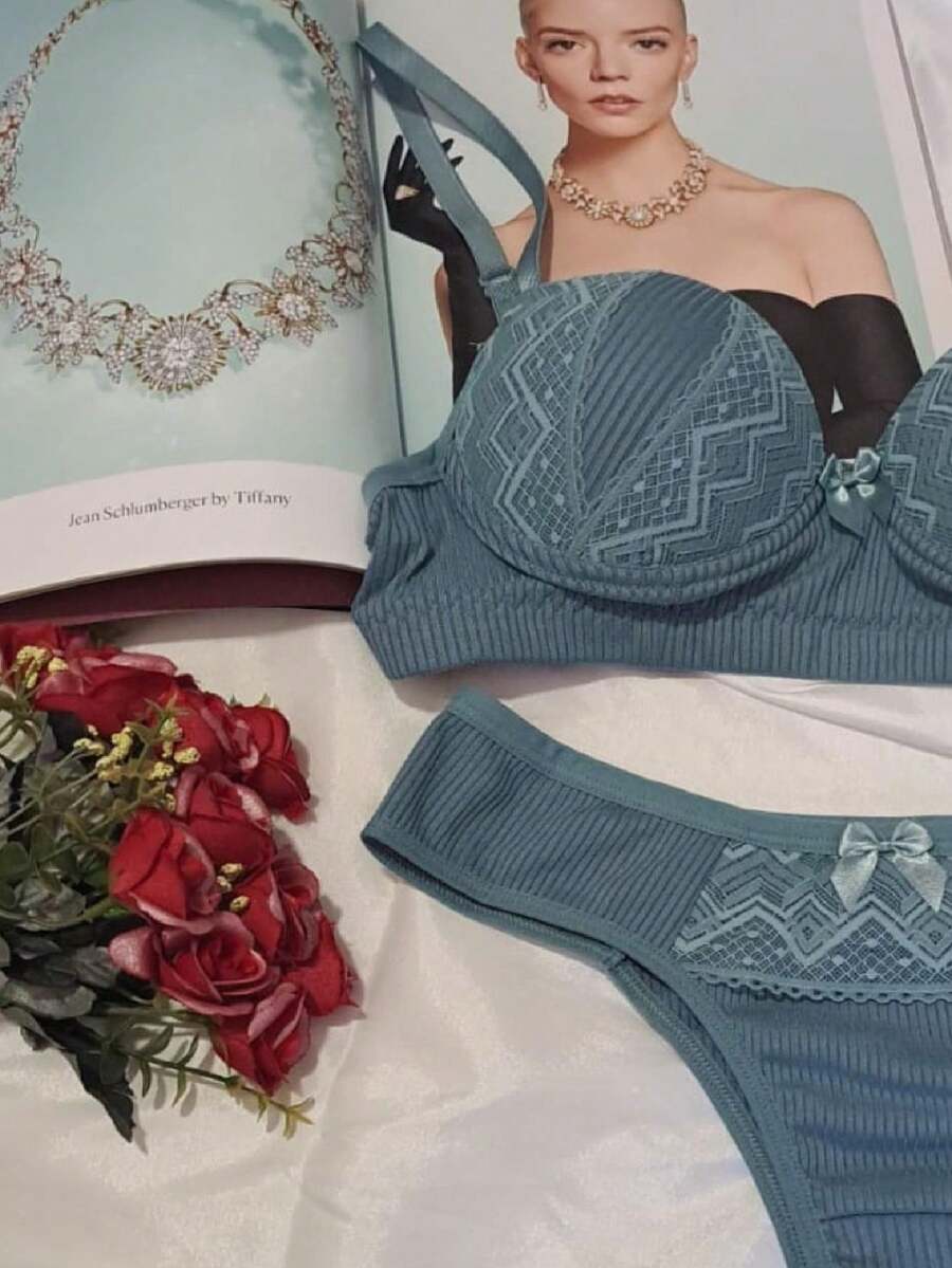 Nádia Lingerie Set With Ribbed Fabric And Lace Detail - màu xanh lá - Xem 1