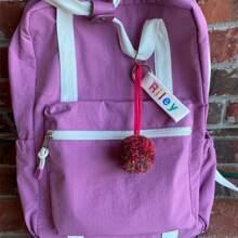 Etiquetas personalizadas para llaveros, llaveros bordados personalizados, regalo para maestros, accesorio de moda lavable a mano de poliéster de Yiwu - Sin impresión, borde sólido, multifuncional, portátil, práctico, vintage, colorido, lindo, sobrio, personalizado, único, personalizado, novia, novio, familia, amigos, bolsa de playa