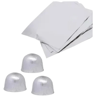 PAPEL CHUMBO 12x12cm PRATA P/ BOMBOM E TRUFA COM 300UND EMBALE