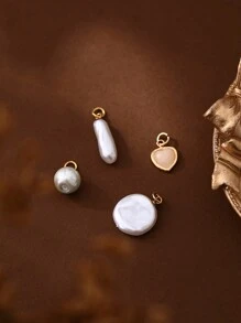 4pcs Fashion Baroque Pearl Pendant