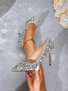Saltos Altos com Bico Fino e Elegantes, Luxuosos, para Mulheres, Enfeitados com Cristais, Modelo Slip-On, Adequados para Noiva, Dama de Honra, Festa de Casamento e Eventos de Outono - Prata - Visão 1