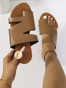 Women Fashion New Style Comfy Slip-On Flat Beach Sandals