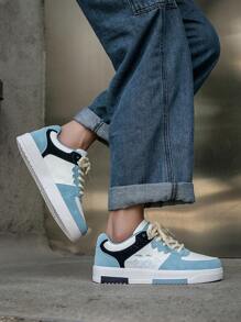 男士小众撞色系带平底一脚蹬滑板鞋，复古拼布图案舒适休闲运动鞋