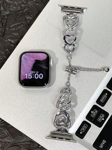 1 pieza Banda para Apple Watch, correa para Apple Watch, colgante pulsera plateado para mujer compatible con Apple Watch de 38/40/41/44/45/49/42mm, ajuste telescópico sencillo y conveniente, correa de acero inoxidable para Apple Watch, adecuado para modelos de Apple Watch S9 S8 7 6 5 4 3 2 1 Ultra2/1, elementos de moda duraderos, se puede combinar con cualquier ropa, cadena de suéter, falda, y se puede usar como regalo para tu novia (Doble diamante de lujo)