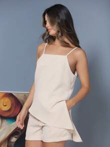 Women's Fashion Set - Adjustable Straps Top And Short Shorts Without Belt - 米色 - 查看 3