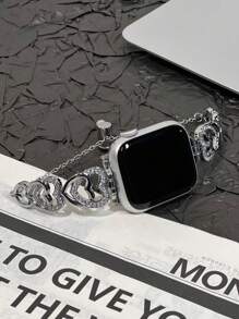 1 pieza Banda para Apple Watch, correa para Apple Watch, colgante pulsera plateado para mujer compatible con Apple Watch de 38/40/41/44/45/49/42mm, ajuste telescópico sencillo y conveniente, correa de acero inoxidable para Apple Watch, adecuado para modelos de Apple Watch S9 S8 7 6 5 4 3 2 1 Ultra2/1, elementos de moda duraderos, se puede combinar con cualquier ropa, cadena de suéter, falda, y se puede usar como regalo para tu novia (Doble diamante de lujo)