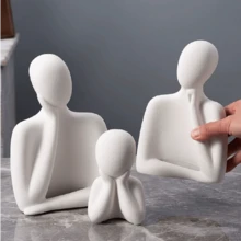 1 件 3 口之家雕像，陶瓷思想家风格雕塑，送给家人和艺术爱好者的礼物，创意客厅卧室办公室装饰架子装饰拥抱情侣雕像陶瓷情侣雕像人物咖啡桌装饰