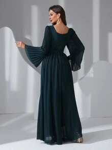 Women's Elegant Solid Color Bell Sleeve Long Dress, For Spring Autumn - Dark Green - View 2