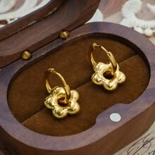 18K PVD Gold Plated Stainless Steel Waterproof Flower Charm Earrings - Gold - View 1