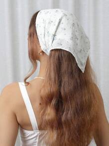 1件碎花褶皱发带，沙滩/度假发饰头巾发带吸汗带，适合上学、大学、秋冬季节佩戴，女士度假装扮优雅围巾，柔软头巾