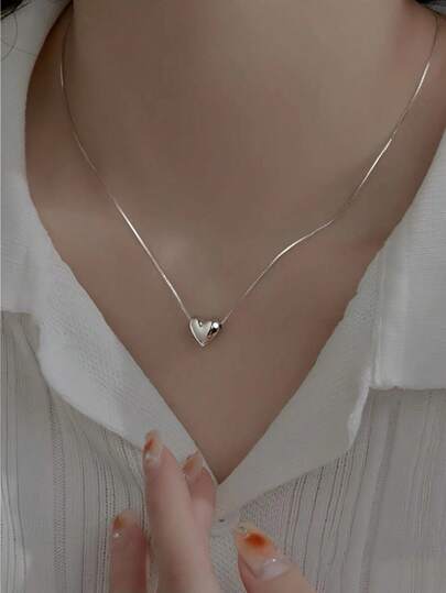 Collar de plata esterlina en forma de corazón con diseño de lujo suave y elegante para mujer, cadena para la clavícula, regalo de San Valentín