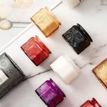 1 个八角形浮雕蜡烛罐，手工制作的大豆蜡八角形浮雕玻璃罐蜡烛，多种香味可供选择，适用于家居装饰、房间香薰、桌面装饰、节日和婚礼礼物