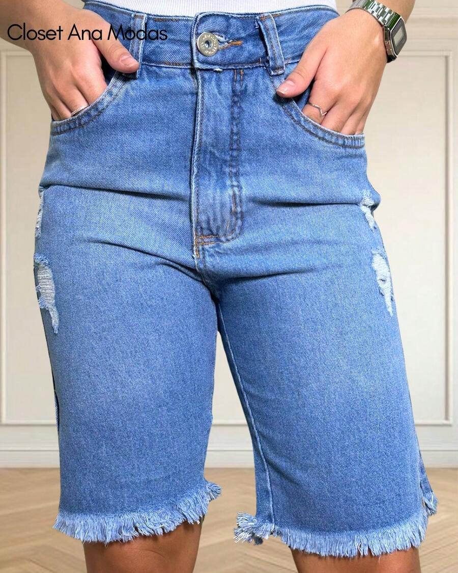 Women's Ripped Denim Shorts With Side Cut Detail - 中等水洗藍 - 查看 1