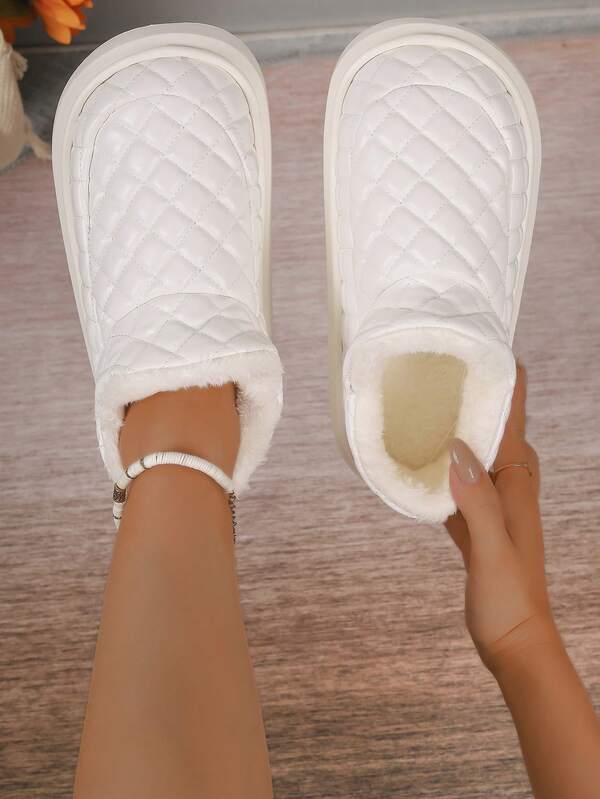 Women's Warm And Non Slip Slip On Snow Boots