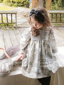 1 pièce Robe à manches longues de princesse avec patchwork de dentelle et motif paysage vintage pour jeune fille, automne