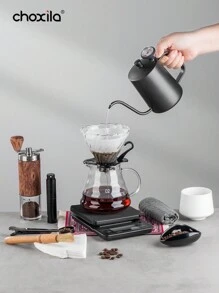 choxila 咖啡套装，15 件套带工具箱的咖啡滴滤套装，2 号手冲咖啡套装，V02 壶嘴咖啡套装，手冲咖啡配件套件，V02 咖啡套装包括咖啡滴滤器、咖啡服务器、咖啡过滤器、研磨机、咖啡托盘、咖啡杯、电子秤、咖啡勺、温度计、喷雾瓶、清洁布、咖啡垫、便携式咖啡收纳盒、滤纸和清洁刷。