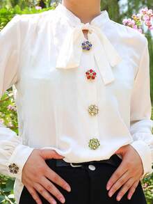 2pcs Vintage Rhinestone Cufflinks Covers Women Elegant Shirt Sleeve Buttons Clips Crystal Floral Shirt Studs Set Fashion Accessory DIY Button Copper Covers Ladies Clothing Accessories Button Decoration Holiday Gift - Star - View 3