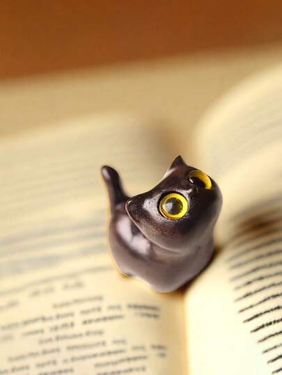 Charming Wooden Kitten Figurine - Handcrafted Cat Decor For Home, Perfect Gift Idea Cat Figurine Cat Accessories Birthday Gifts Graduation