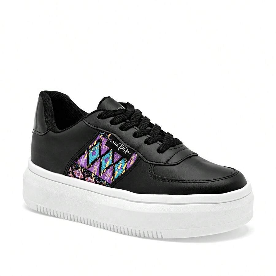 Women's Tennis Shoes - Black - View 1