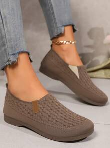 New Lightweight Casual Slip-On Women Shoes Breathable Fabric Loafers, Soft Sole, Suitable For Eldery, Spring & Autumn - Brown - View 5
