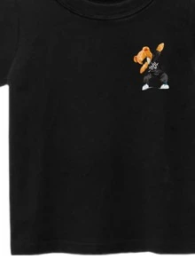 CAMISETA PRETA DE MENINO INFANTIL BLUSA MANGA CURTA COM ESTAMPA PEQUENA URSO APONTANDO - Preto - Visão 2