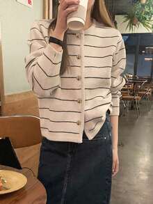 Alicedudu 韩版休闲拼色条纹圆领开衫，春秋季，长袖上衣 - 米色 - 查看 4
