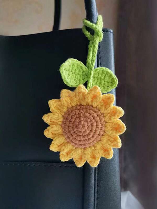 1pc Handmade Crocheted Sunflower Flower Keychains Fashion Versatile Bag Charm Keyring College Supplies University Keychain Charms Keychain Accessories Key Chains For Women Small Gifts Gifts For Her
