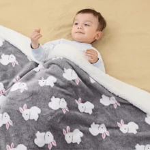 1 Stück weiches & kuscheliges Baby Fleece Decke, geeignet für Mädchen & Jungen, Plüsch Kinderwagen/Kinderbett Decke, Geschenk zur Babyparty/Geburtstagsfeier für Neugeborene