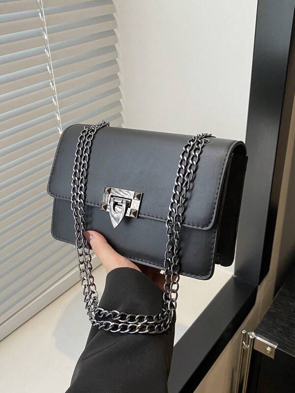 This Year's Popular Small Bag Women's Early Autumn Versatile 2024 New Texture Solid Color Chain Bag  Crossbody Bag