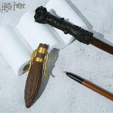 WB Pluma de bolígrafo con forma de varita mágica con licencia oficial de Harry Potter. La varita mágica mide 10.5 pulgadas de largo. Regalo universal para la familia y amigos en cumpleaños - Marrón - Ver 5