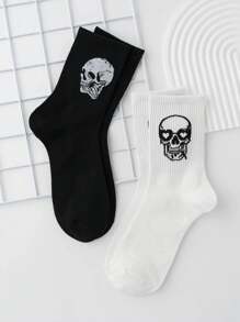 多双男士骷髅与魔鬼图案中筒袜，黑白相间，时尚百搭，柔软舒适，吸湿排汗，适合秋季穿着