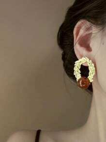 MESTILO 1 paire de boucles d'oreilles à tige en métal creux rétro en forme d'épis de blé, convenant pour un port quotidien pour les femmes