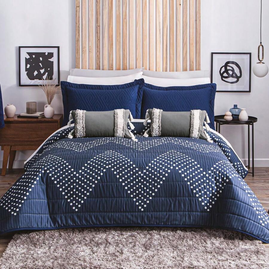 LIGHTWEIGHT NEO DOUBLE VIEW QUILT. Concord Quilts - BELK - 查看 1