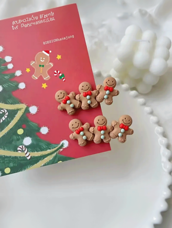 10pcs/20pcs Resin Gingerbread Man Ornaments, Christmas Theme Flat Back Crafts, Suitable For DIY Jewelry And Handmaking,Christmas Gift