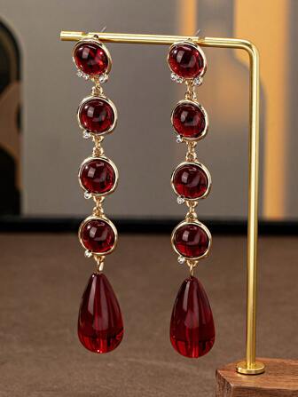 1 par klassiska röda fashionabla och eleganta minimalistiska örhängen