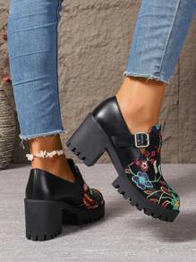 Women's Platform Mary Jane Shoes With Embroidered Strap , Roman Style - Black - View 2