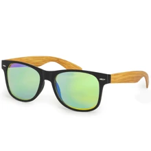 Beach  With Wooden Arms And UV Protection - 綠色 - 查看 1