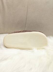 Pantuflas de casa con rayas de moda y antideslizantes para damas en otoño/invierno, pantuflas esponjosas - Café integral - Ver 7