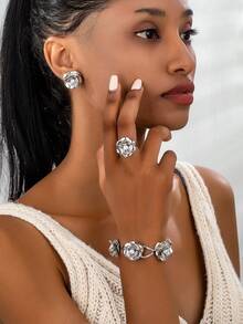 1套2024新款珍珠花耳环戒指和手链女士轻奢冷酷风格精致百搭 - 花朵元素首飾套裝 - 查看 13