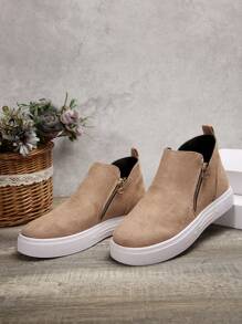 Bottes cheville et bottes courtes pour femmes, bottes plates beiges pour dames, nouvelles chaussures bottes courtes d'hiver, chaussures à fermeture éclair