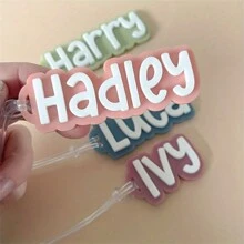 1pc Personalized Name Keychain, Customized Letter Keychains, Car Key Keychain, Name Keyring Customizable Unique Gift Gift For Her Personalized Fashion ,Colorful,Vintage,Cute,Adorable,Contracted,Stylish,Unisex,Casual,Cuties,Y2K,Kawaii,2000s Fashion Custom,Personalized,Unique,Customized Ideal Gifts For Him Her,Boyfriend,Girlfriend,Family,Friends,Pets,Grandparents,Children For Graduation,For Christmas,For Winter,For Fall/Autumn,For Holiday Finds,Winter Fashion,Christmas Gift,Christmas Decorations,Personalized Christmas Ornaments,Personalized Gifts For Women/Men,Personalized/Customized Keychain,Christmas Accessories,Customized Keychains & Accessories,Street Casual Chic - Multicolor - View 2