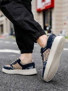 男士休闲街头滑板鞋，轻便舒适弹性步行跑步运动鞋