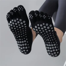 1 Pair Professional Non-Slip Cotton Sweat-Absorbent Five-Toe Split Yoga Socks For Indoor Yoga, Pilates, Dancing, Beach Essentials, Swimming Games